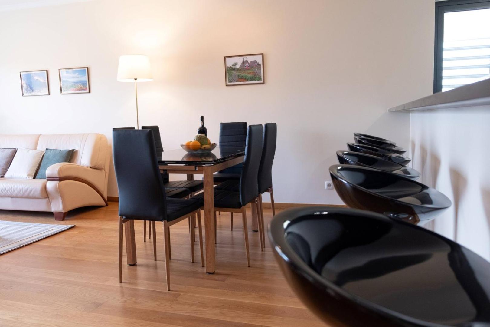 Guestready - Lido View Near The Beach Appartement Funchal  Buitenkant foto