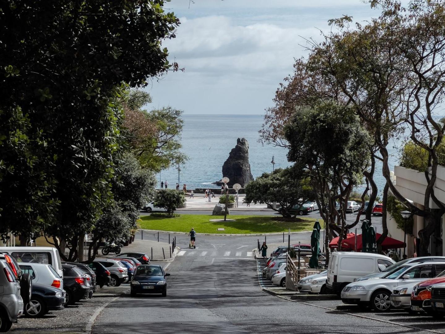 Guestready - Lido View Near The Beach Appartement Funchal  Buitenkant foto